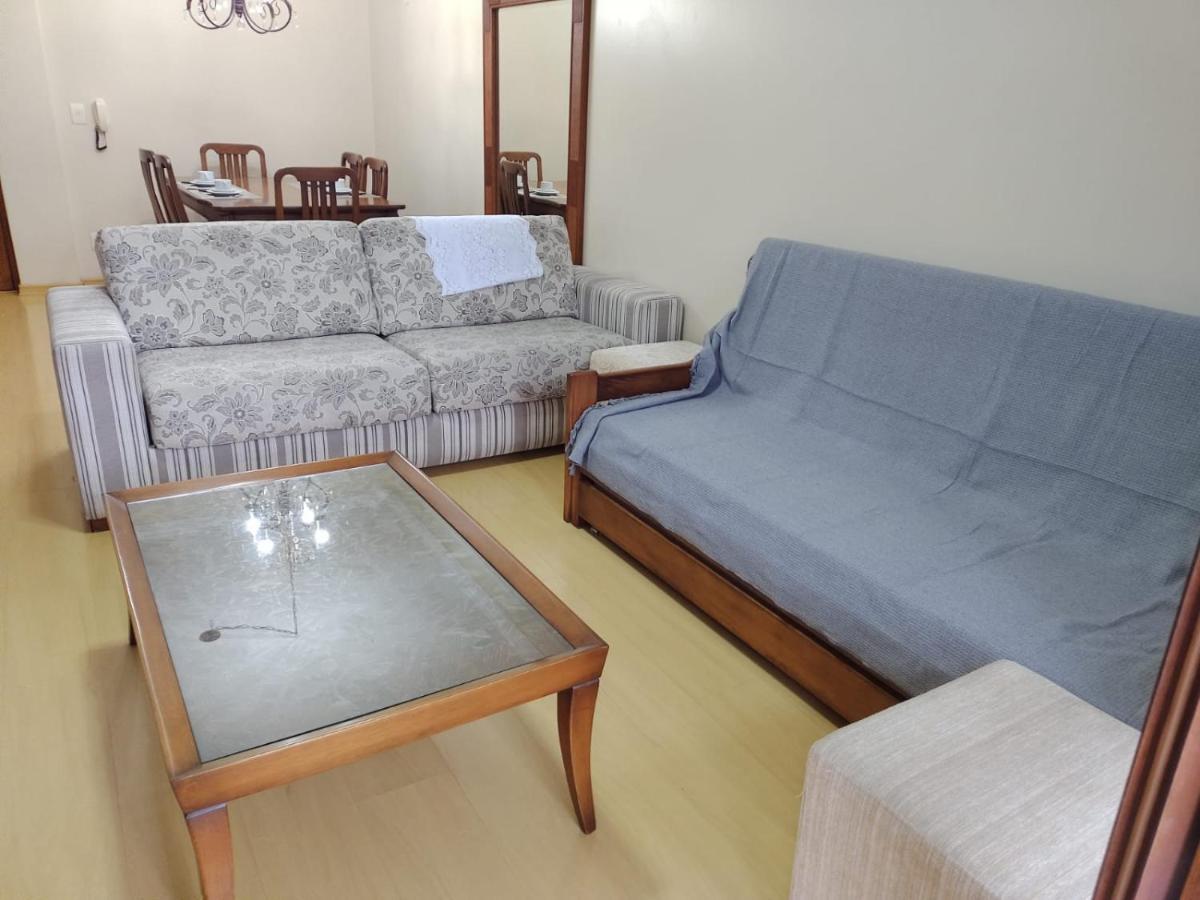 Apartamento Ensolarado No Centro De Gramado Apartment Exterior foto