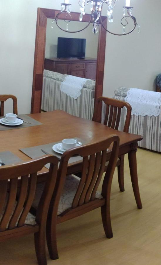 Apartamento Ensolarado No Centro De Gramado Apartment Exterior foto