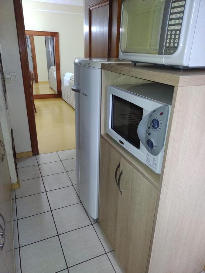 Apartamento Ensolarado No Centro De Gramado Apartment Exterior foto